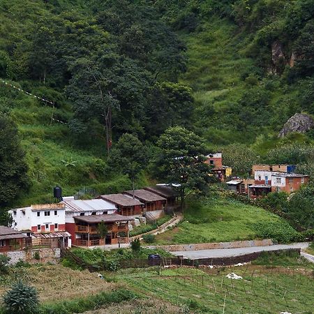 Solid Rock - Lodge & Restaurant Pharping Екстер'єр фото