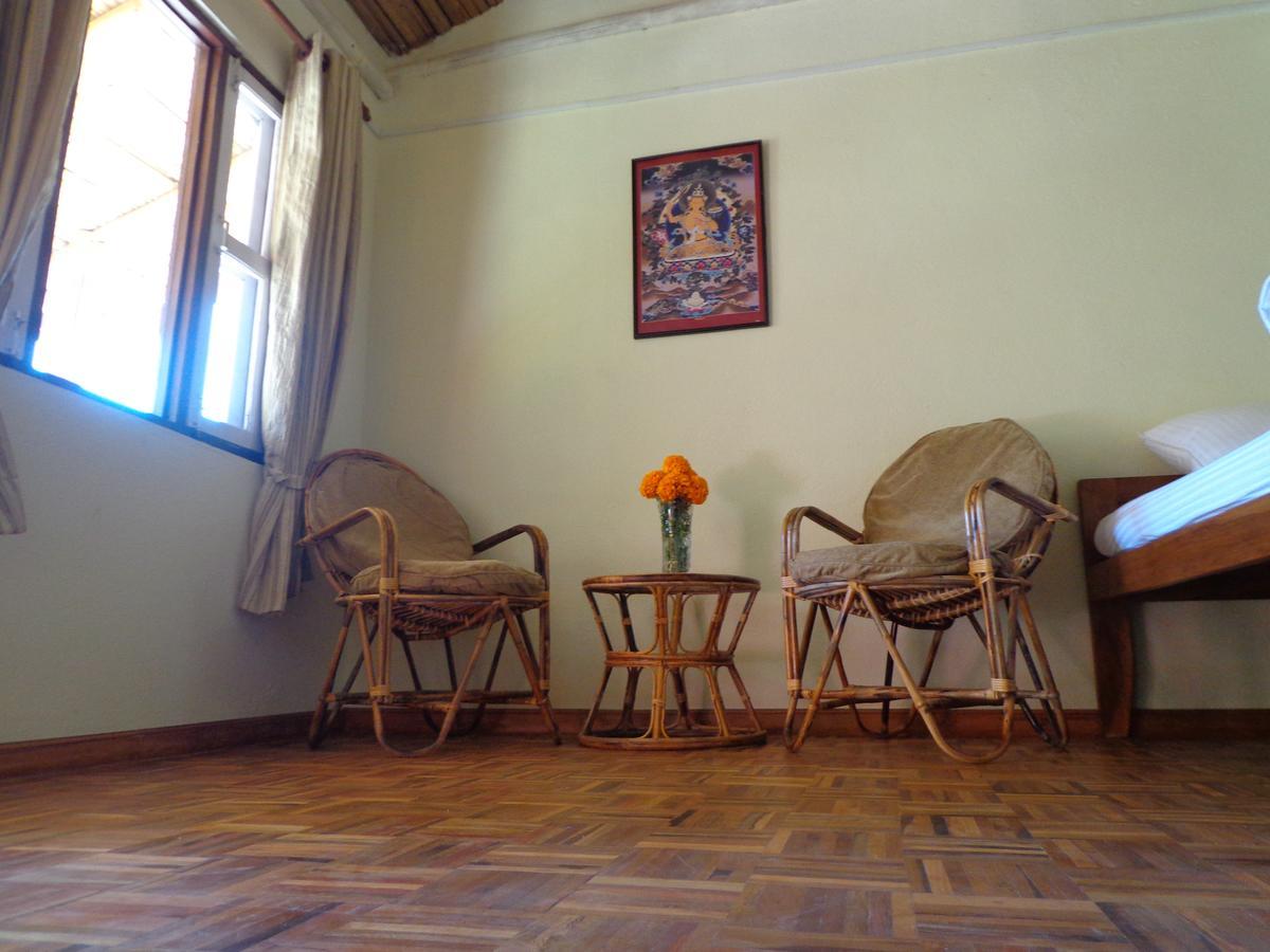 Solid Rock - Lodge & Restaurant Pharping Екстер'єр фото