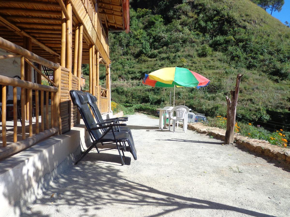 Solid Rock - Lodge & Restaurant Pharping Екстер'єр фото